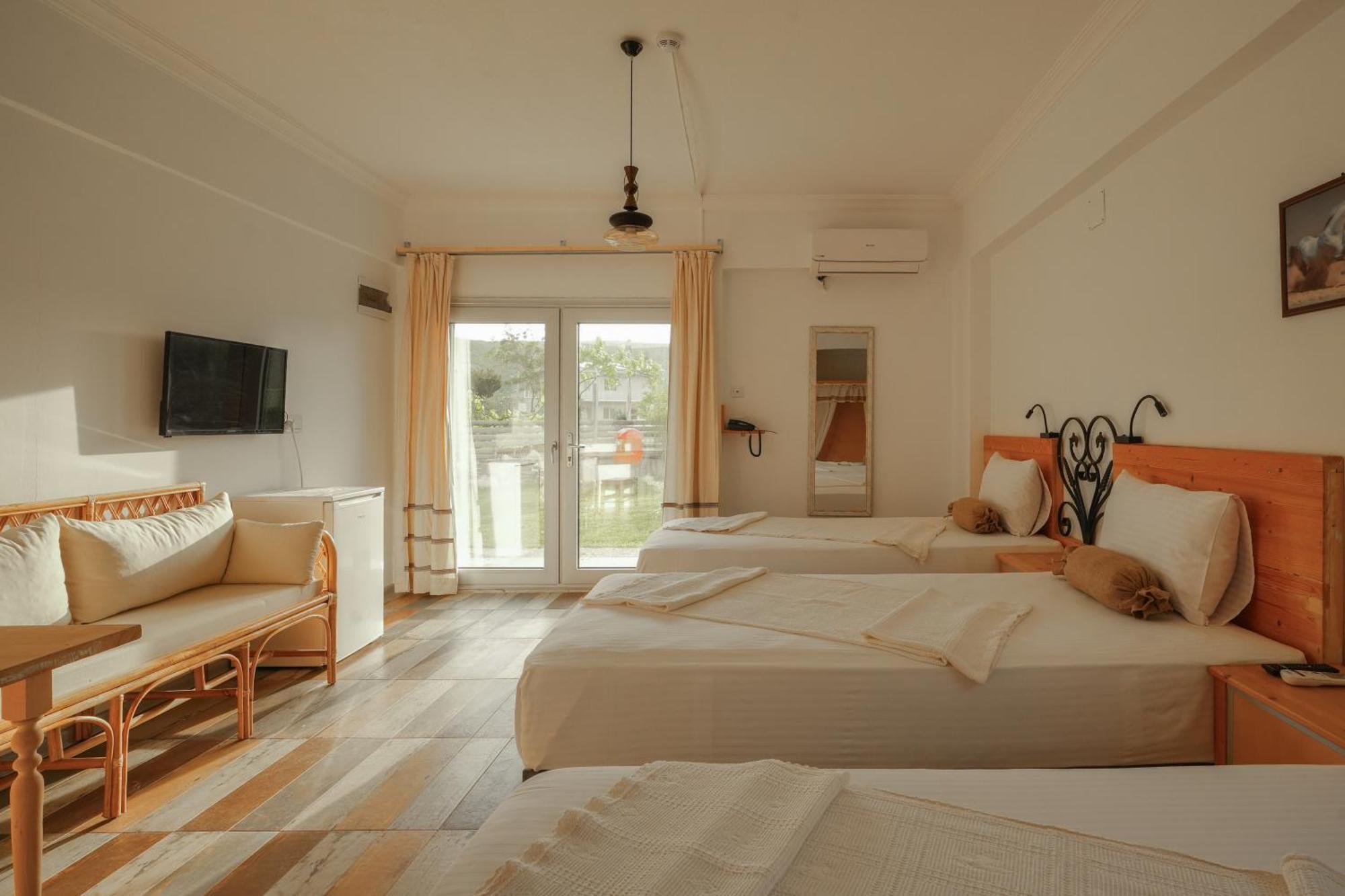 La Vida Otel Urla Exterior photo